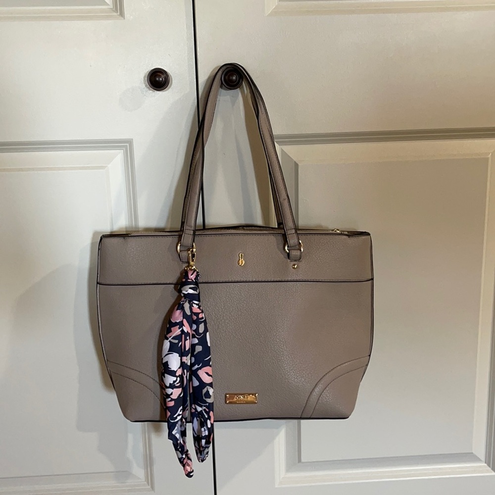 Tote purse
